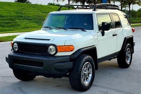 2012 fj cruiser oil capacity|2012